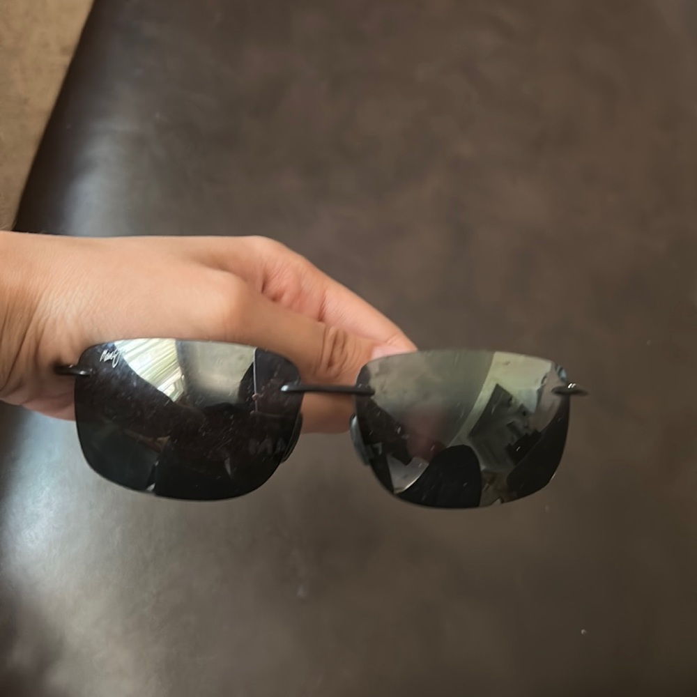 Maui Jim hems sunglasses